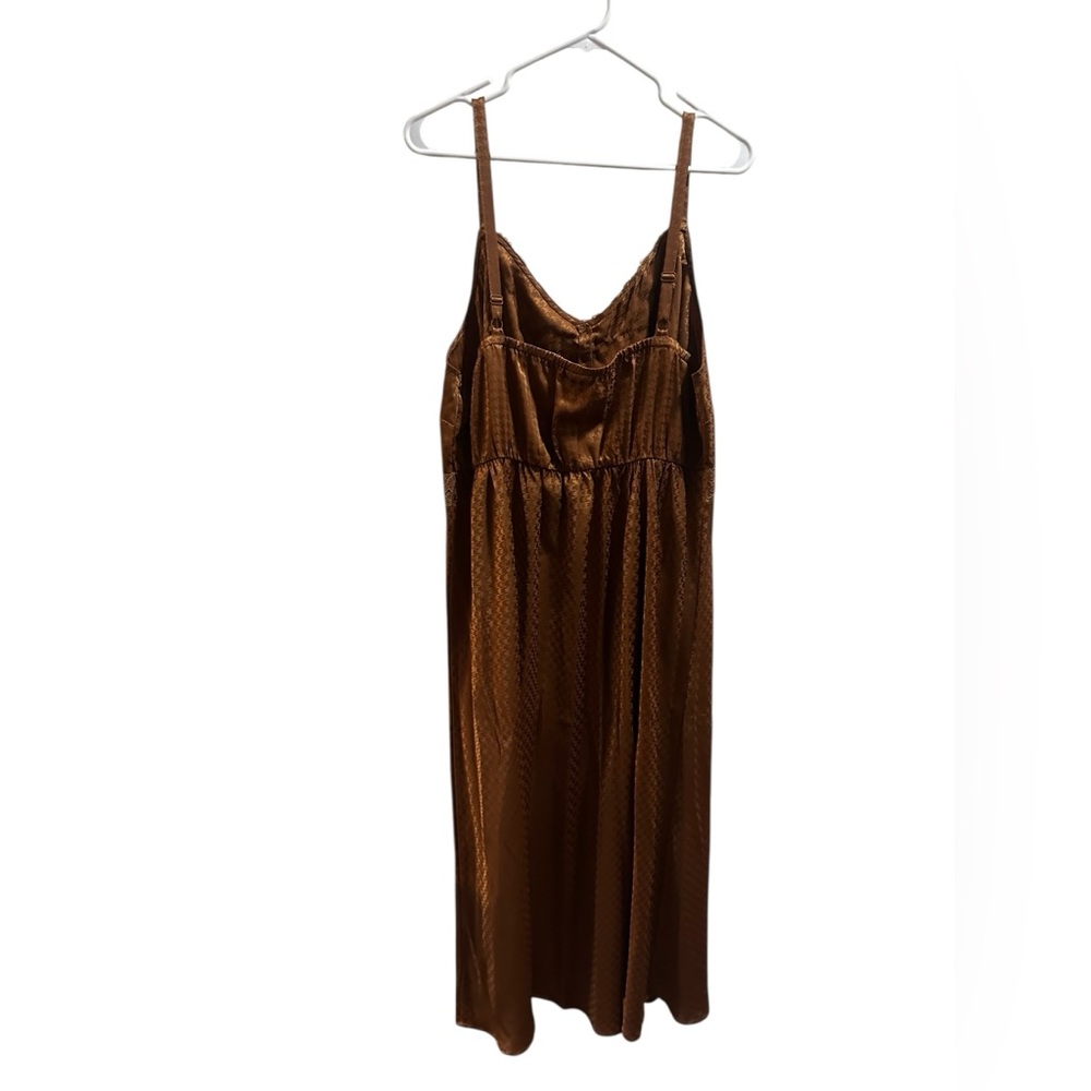 Torrid Woven Jacquard Silky Lace Trim Midi Dress size 2 (2X) - Picture 8 of 12